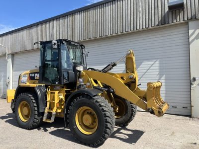 CAT 914M Bild 1